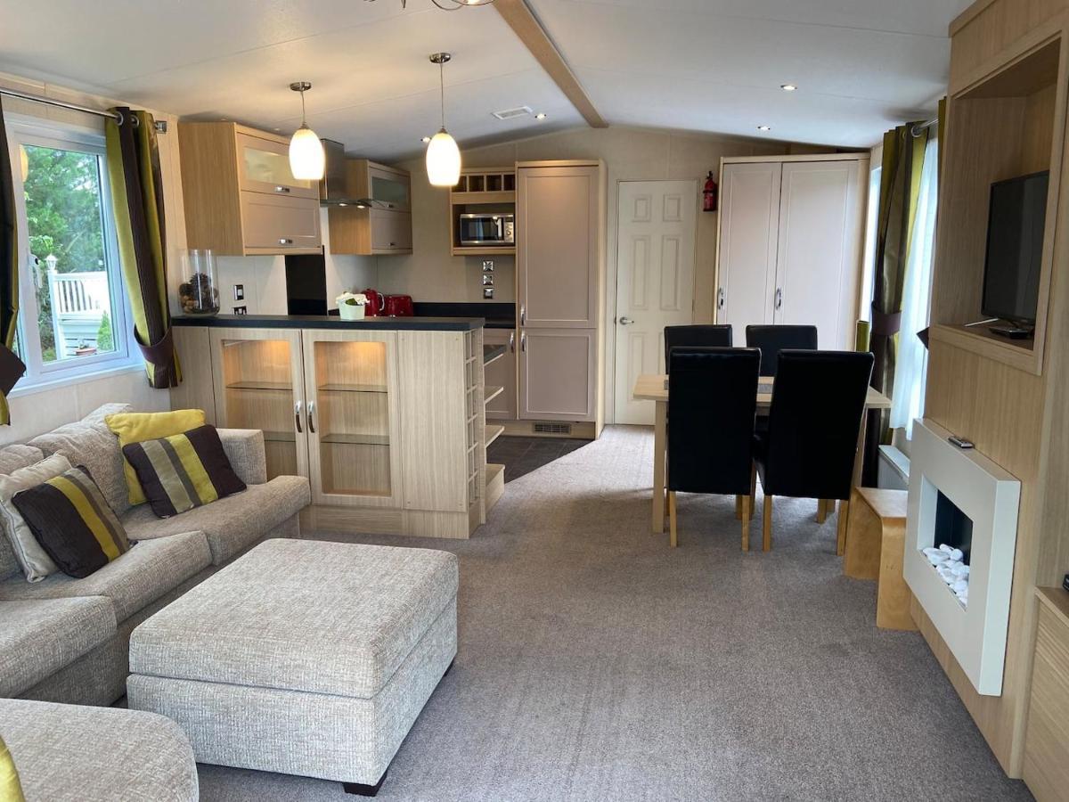 New Forest Retreat Shorefield Country Park 利明顿 外观 照片
