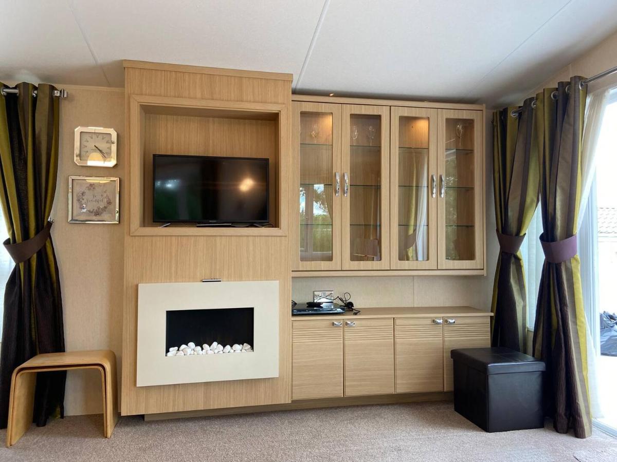 New Forest Retreat Shorefield Country Park 利明顿 外观 照片