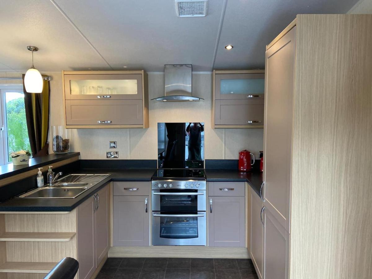 New Forest Retreat Shorefield Country Park 利明顿 外观 照片